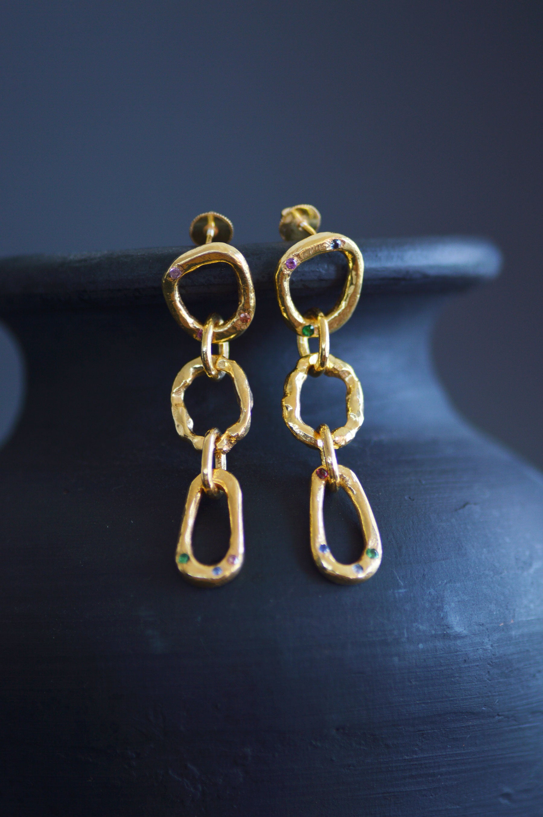Nova Gem Chain Gold Earrings- Tsavorite & Sapphire 1307-1