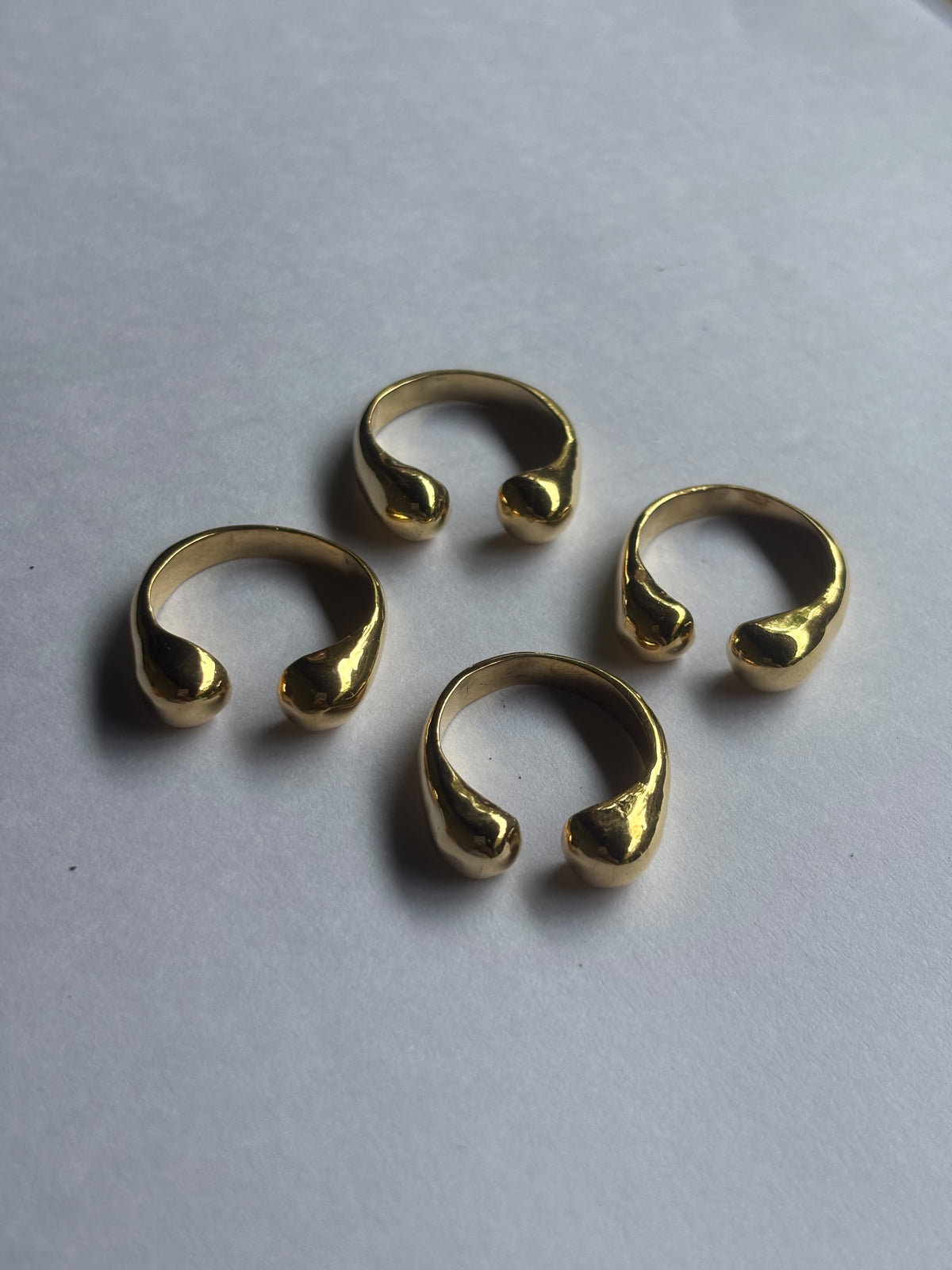 Lava 2 Brass Ring