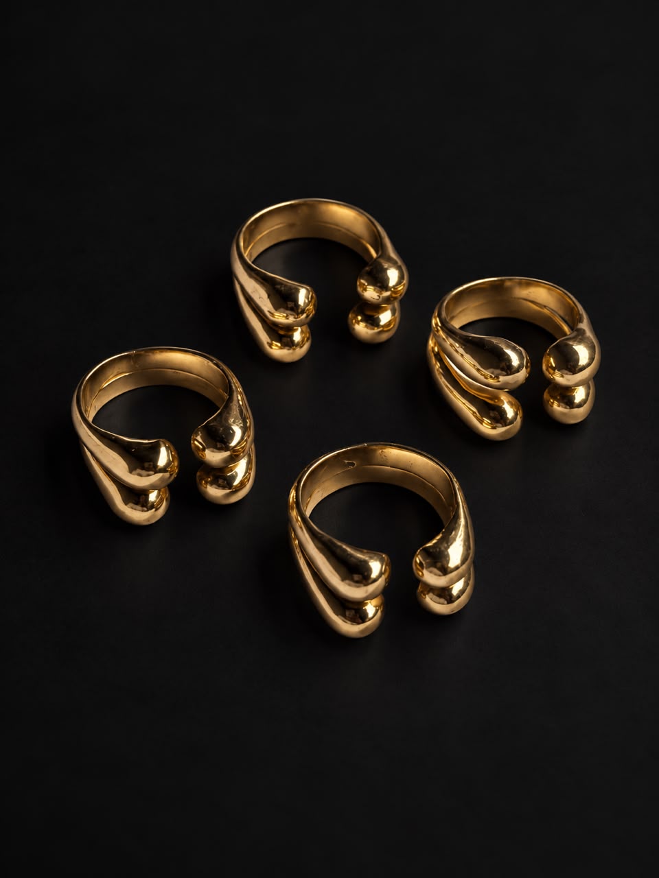 Lava 4 Ring Brass