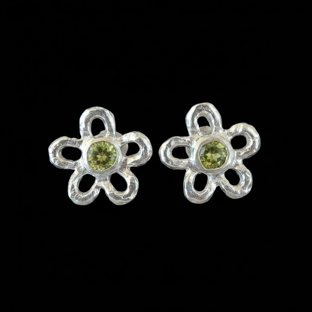 Mala Silver Stud Earrings | Peridot 1933