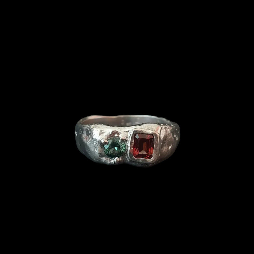 Duet Silver Ring | Garnet & Blue Spinel 2222-5