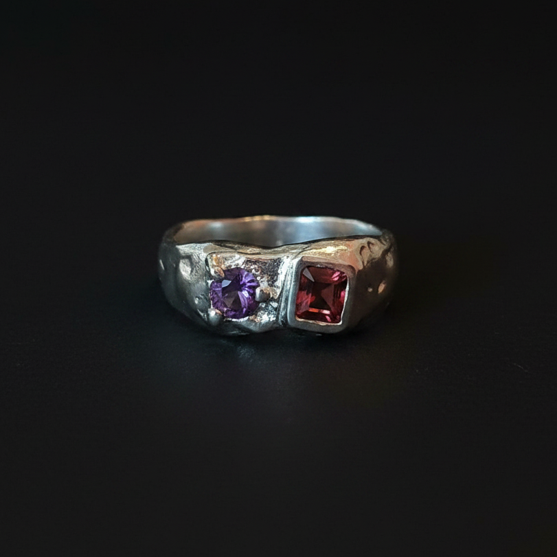 Duet Silver Ring | Amethyst & Garnet 2047-8