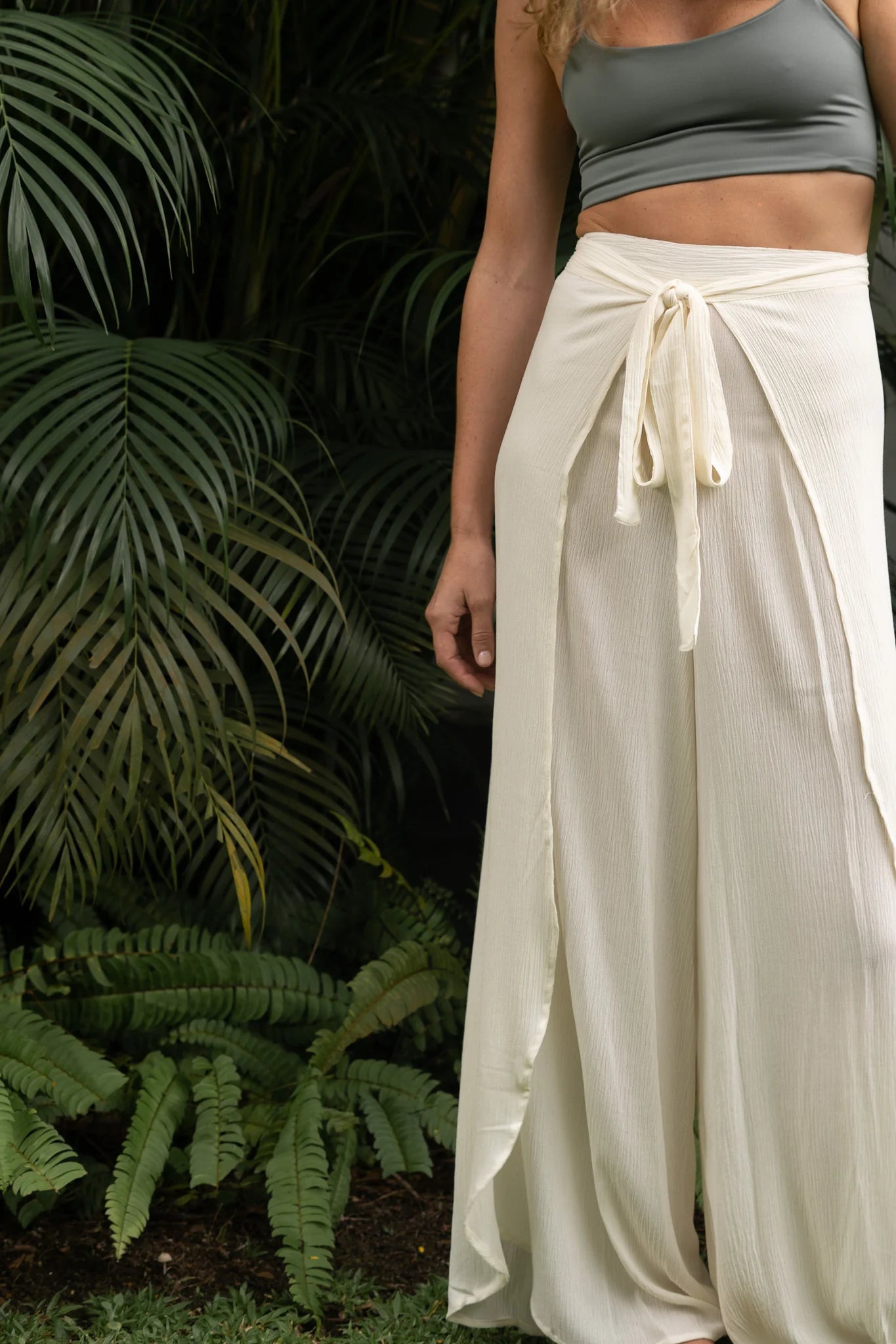 Crinkle Thai Trouser