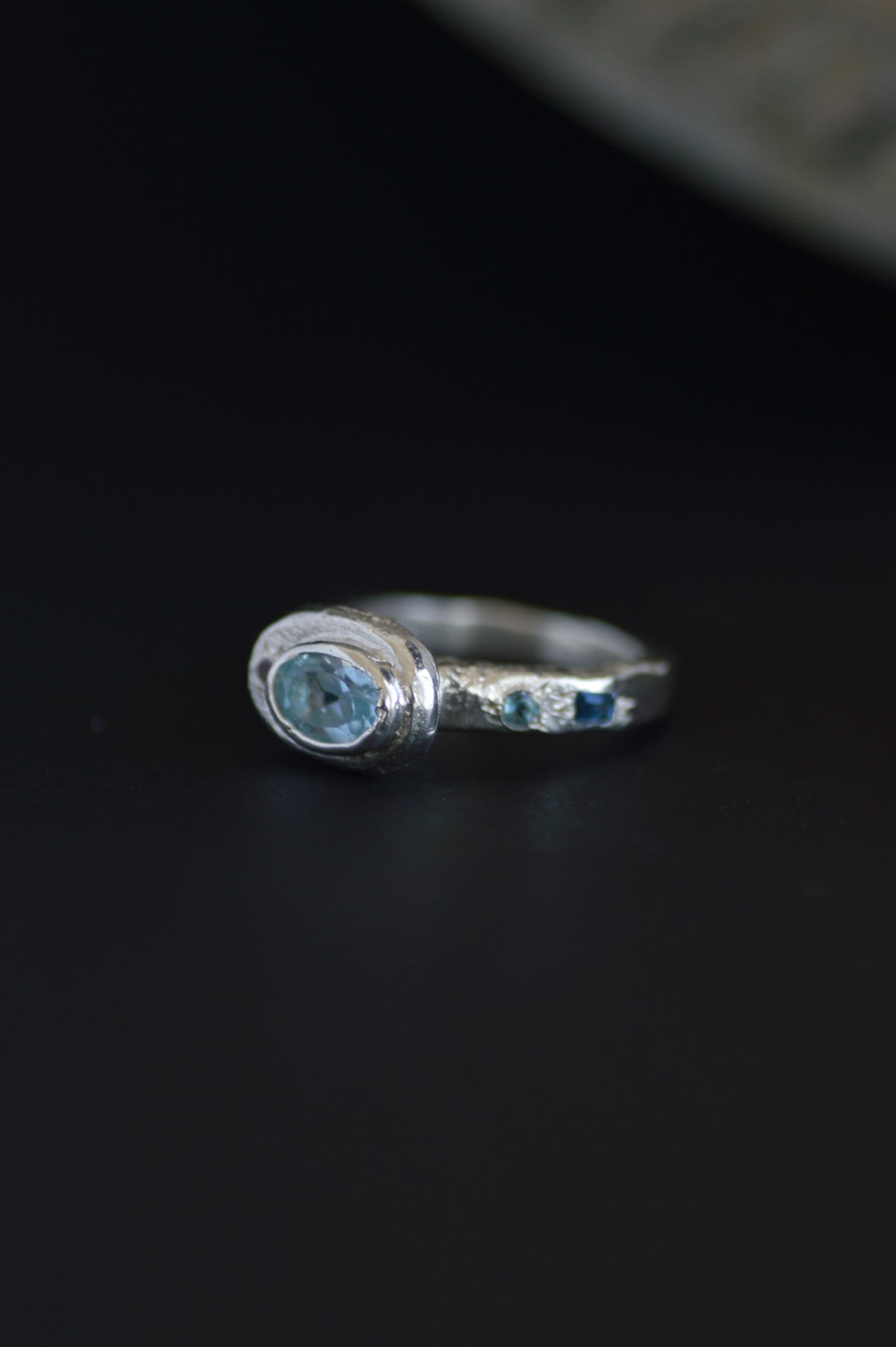 Poet Silver Ring -   Blue Topaz 1215-3