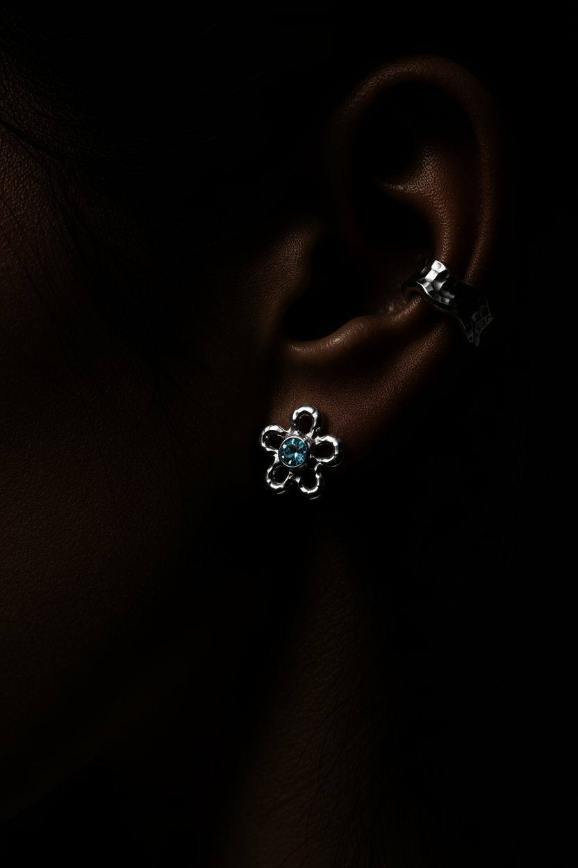 Mala Silver Stud Earrings | Blue Topaz 1933