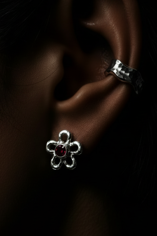 Mala Silver Stud Earrings | Garnet 1933