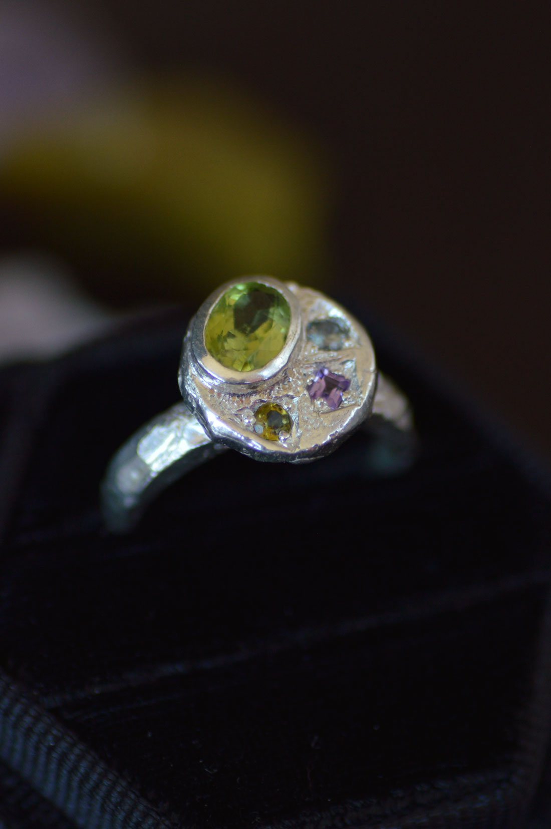 Sculpture Silver Ring - Peridot, Sapphire & Tourmaline 1655-6