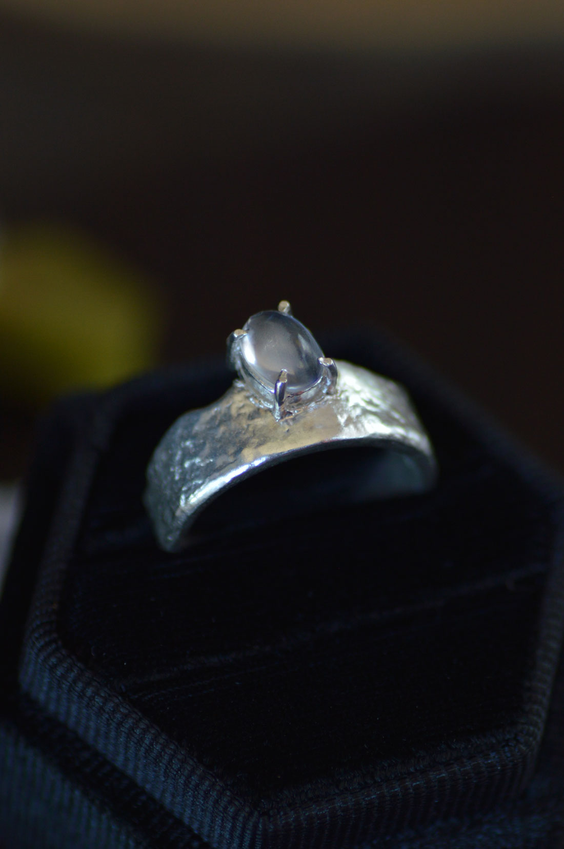 Solo Silver Ring - Moonstone 1517-2