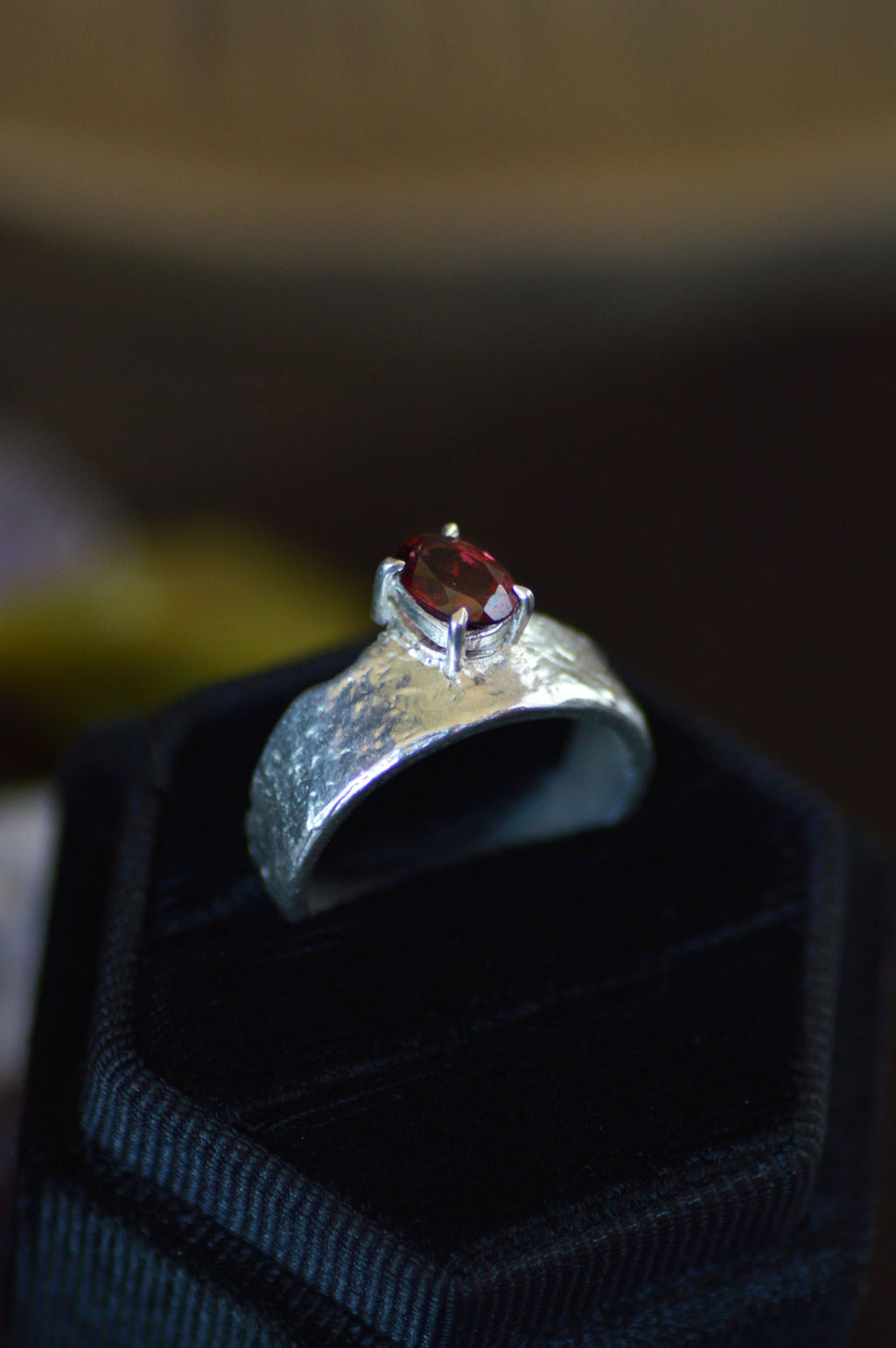 Solo Silver Ring - Garnet 1517-4