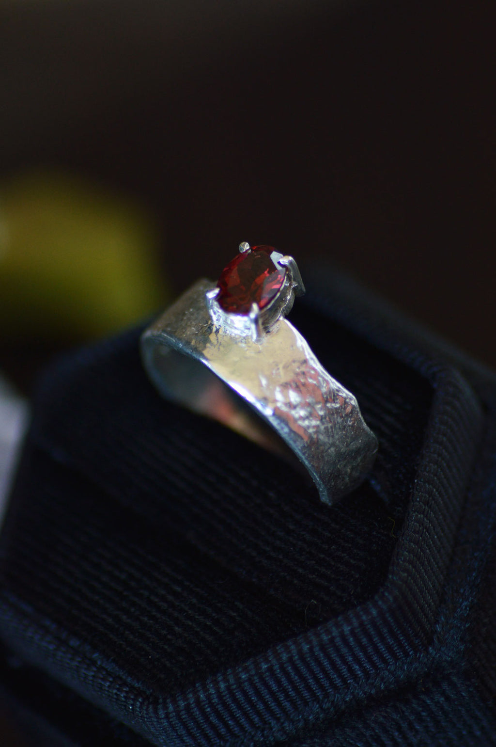 Solo Silver Ring - Garnet 1517-4