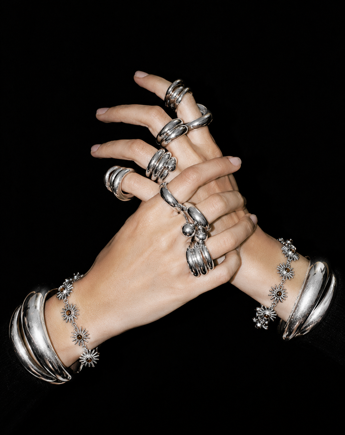 Sunflower Bracelet Silver | Garnet 2028-2