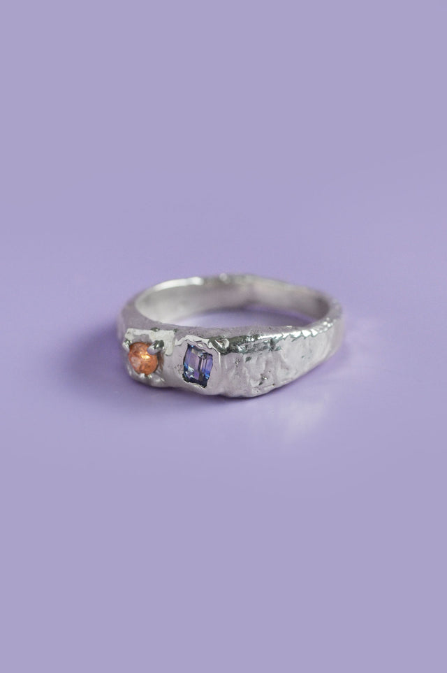 Duet Blue & Orange Sapphire Silver Ring 768-4